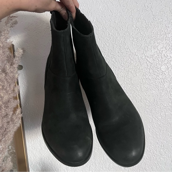 Sorel Lolla Chelsea Womens Black Leather Slip On Chelsea Boots size 8.5 - Picture 5 of 8